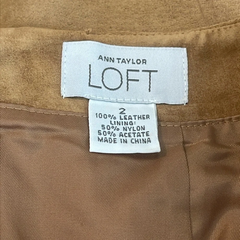 LOFT Vintage 90's 100% Genuine Leather Suede Pleated Academia Skirt Size 2